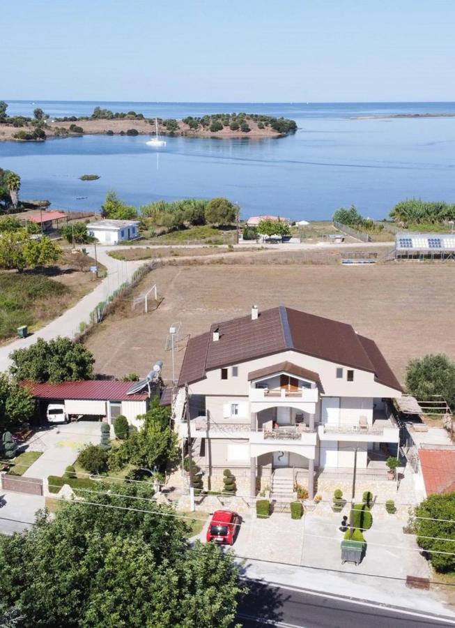 Loft By The Sea-Agios Nikolaos-Lefkada Leilighet Agios Nikolaos  Eksteriør bilde